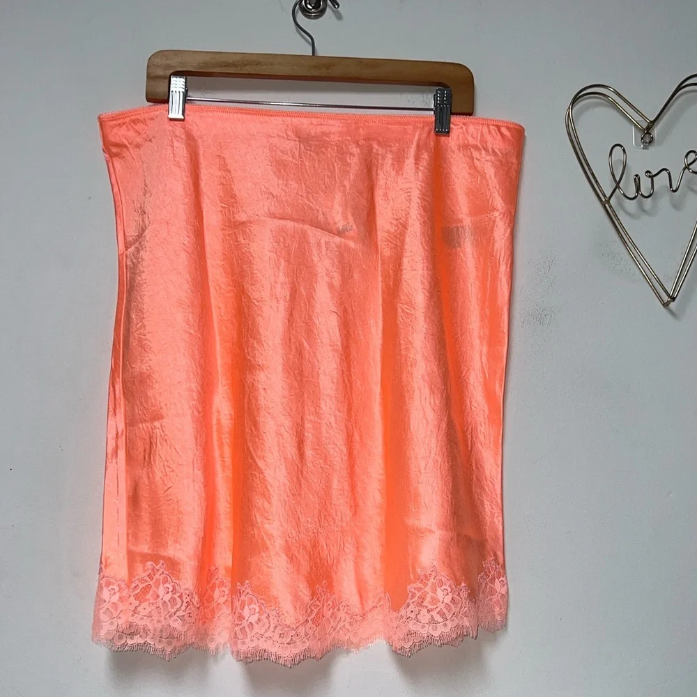JCrew Gwen lace-trim slip skirt in textured satin NWT size XL - Picture 6 of 9